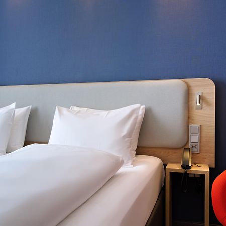Holiday Inn Express - Lustenau Bagian luar foto