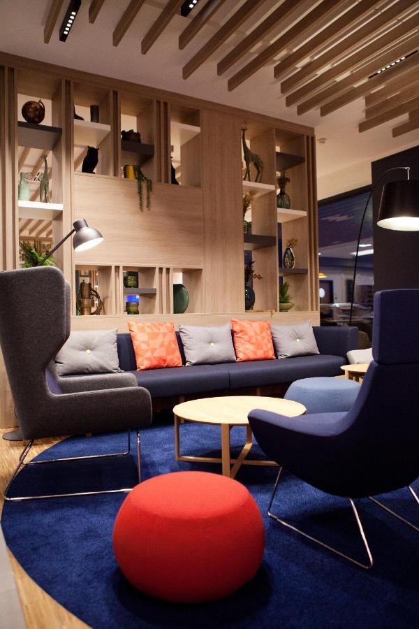 Holiday Inn Express - Lustenau Bagian luar foto