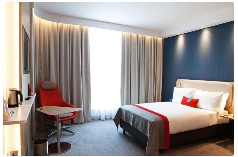 Holiday Inn Express - Lustenau Bagian luar foto